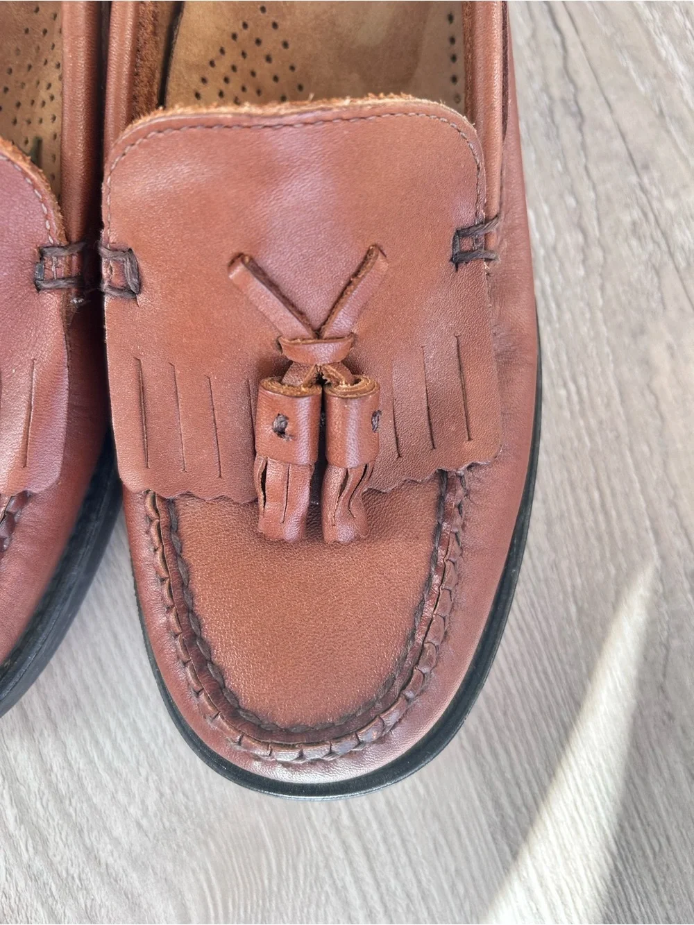 Bass Weejuns MARIETTA II Tassel Kiltie Loafers Womens Size 5.5W Brown Leather - Picture 3 of 10